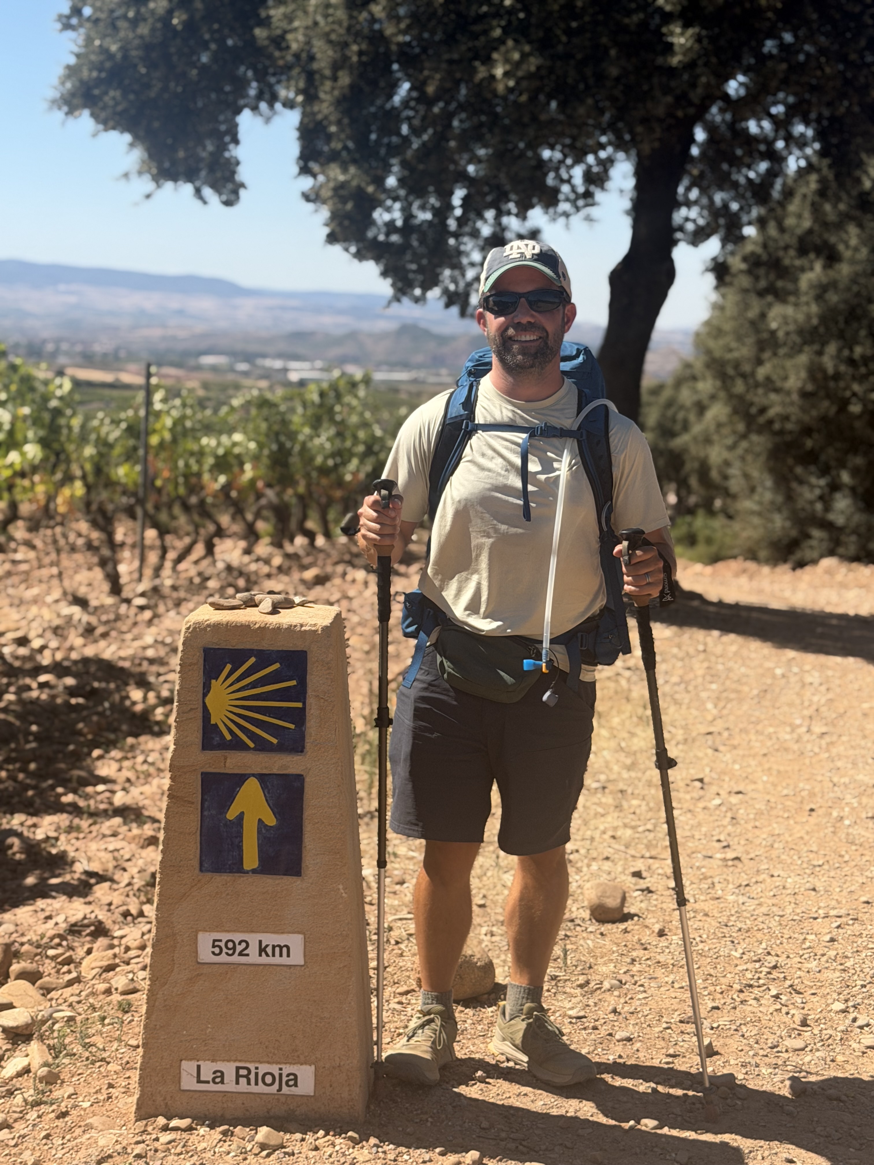 Standing in La Rioja wine country. Just 592 km to go for Santiago!
